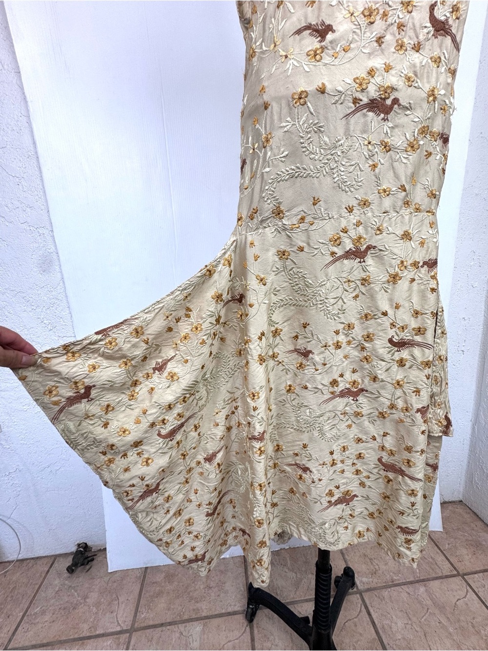 Beige Floral Midi Sundress with Adjustable Straps - Picture 4 of 14